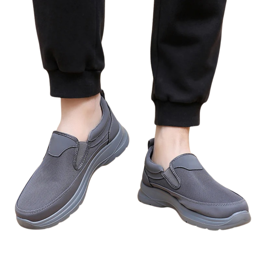 Sapatos ortopédicos confortáveis e antiderrapantes