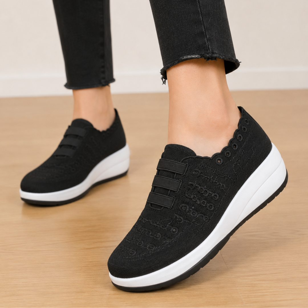 Sapatilhas Slip-on Bordadas e Elegantes com Ajuste Elástico