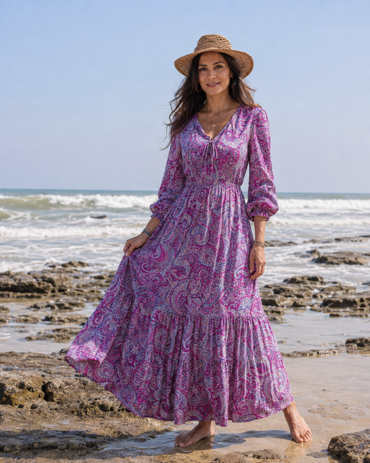 Vestido Comprido Estampado com Decote Ajustável e Saia Fluida