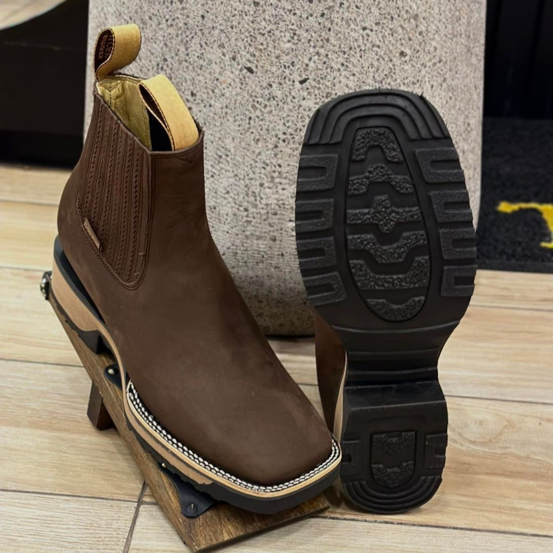 Botins Cowboy de Couro Oporto