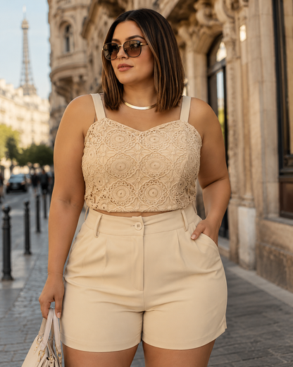 Conjunto de Crop Top de Guipure e Calções