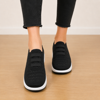 Sapatilhas Slip-on Bordadas e Elegantes com Ajuste Elástico