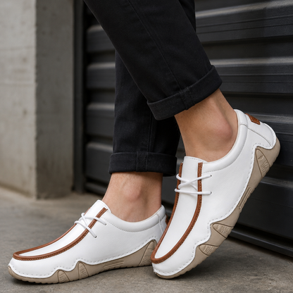 Mocassins flexíveis de couro