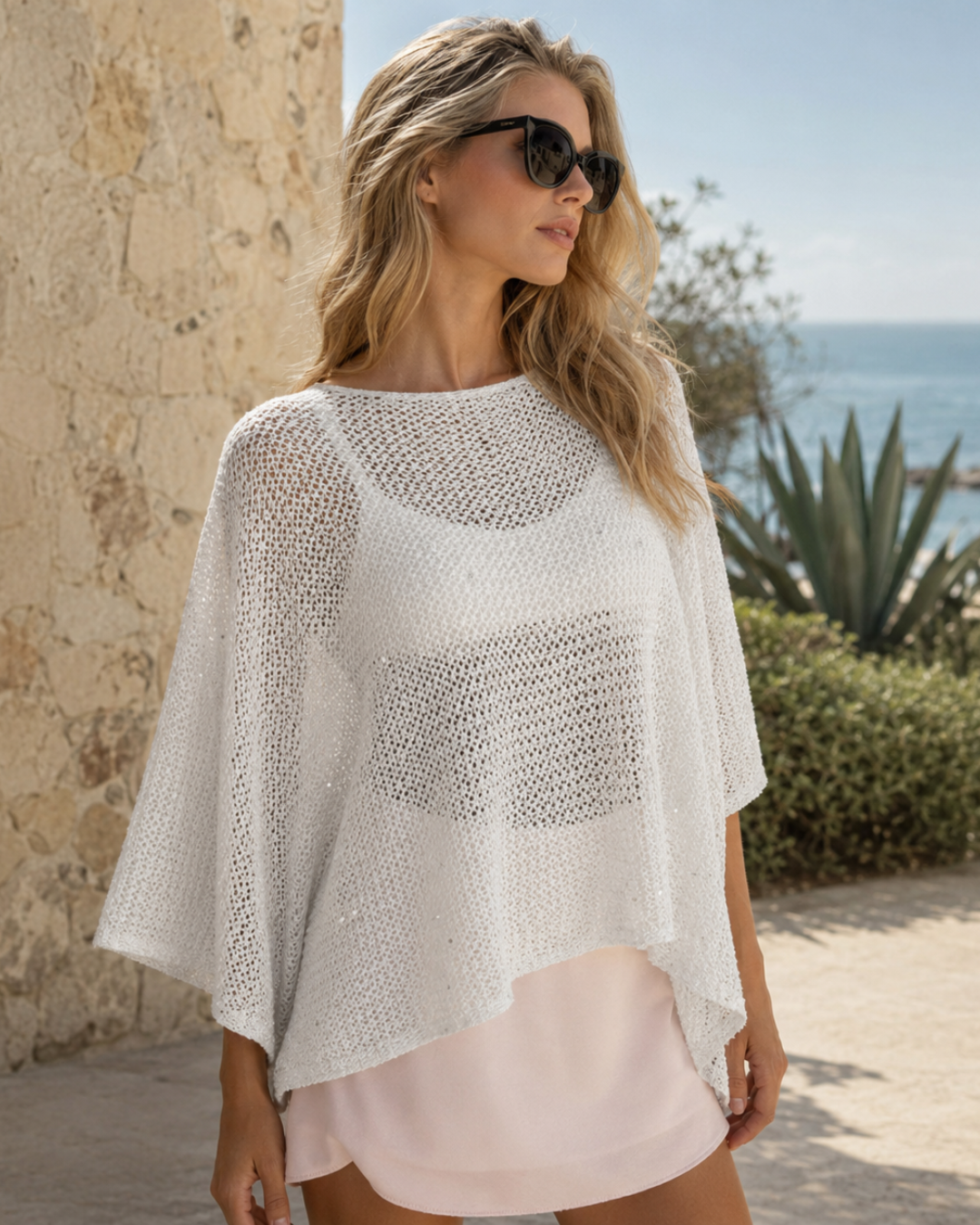 Poncho em Malha Rendilhada para Praia