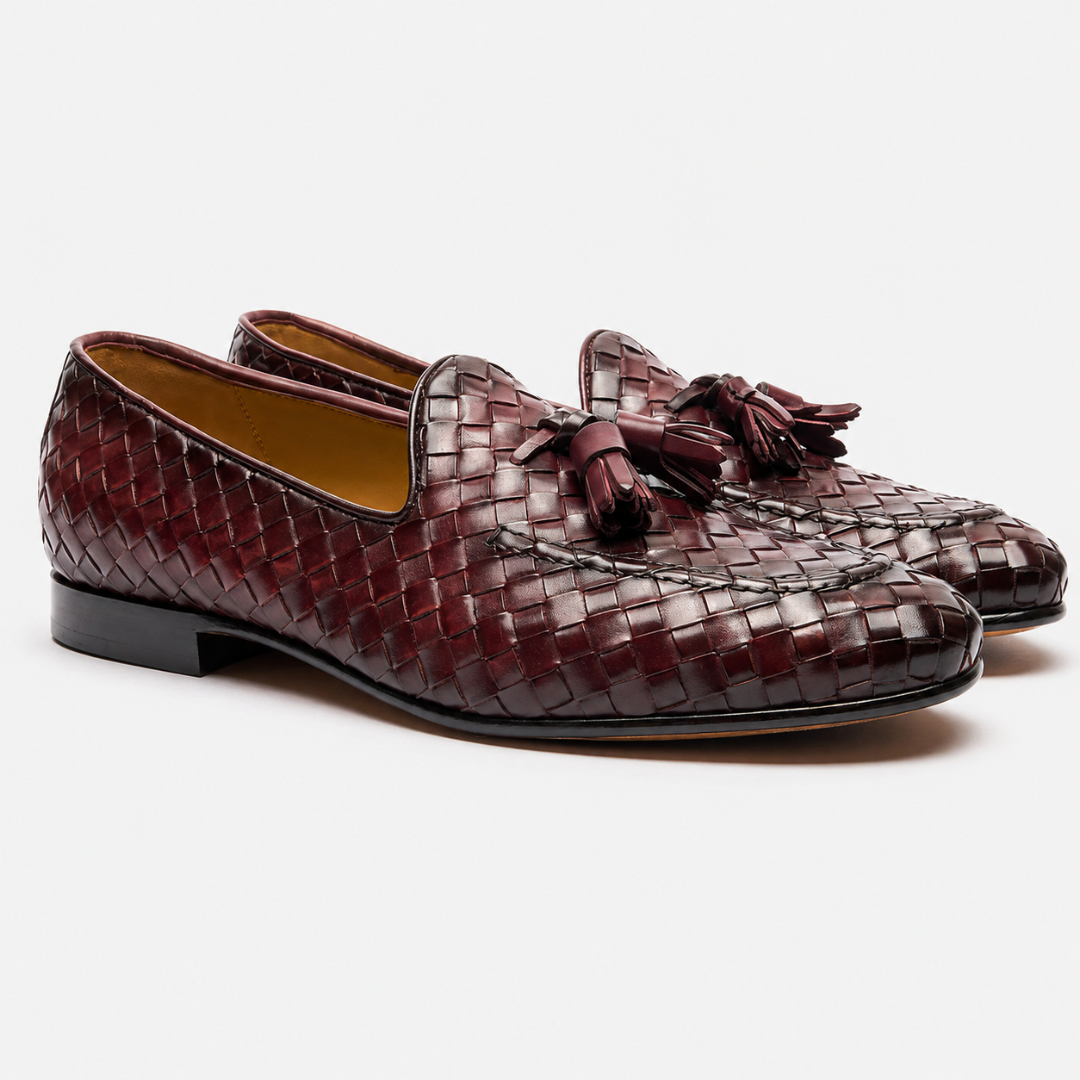 Mocassins elegantes em pele trançada