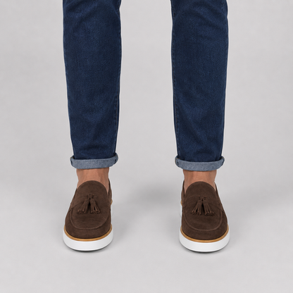 Mocassins Casuais de Camurça com Borlas