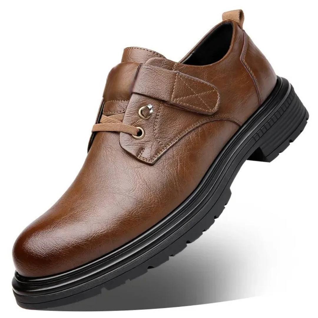 Sapatos Casuais em Pele Genuína
