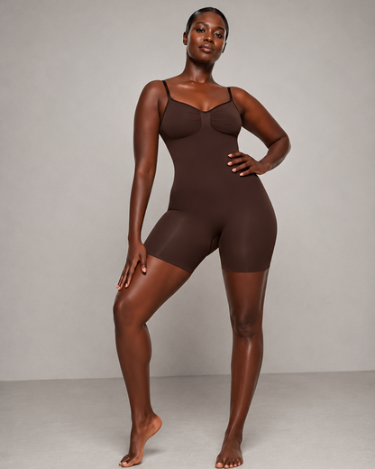 Modelador de Corpo com alças e aumento das nádegas