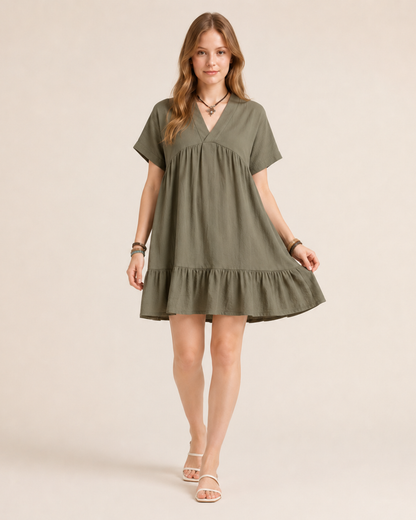 Vestido Curto Fluido com Decote em V
