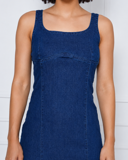 Vestido Denim com Decote Quadrado
