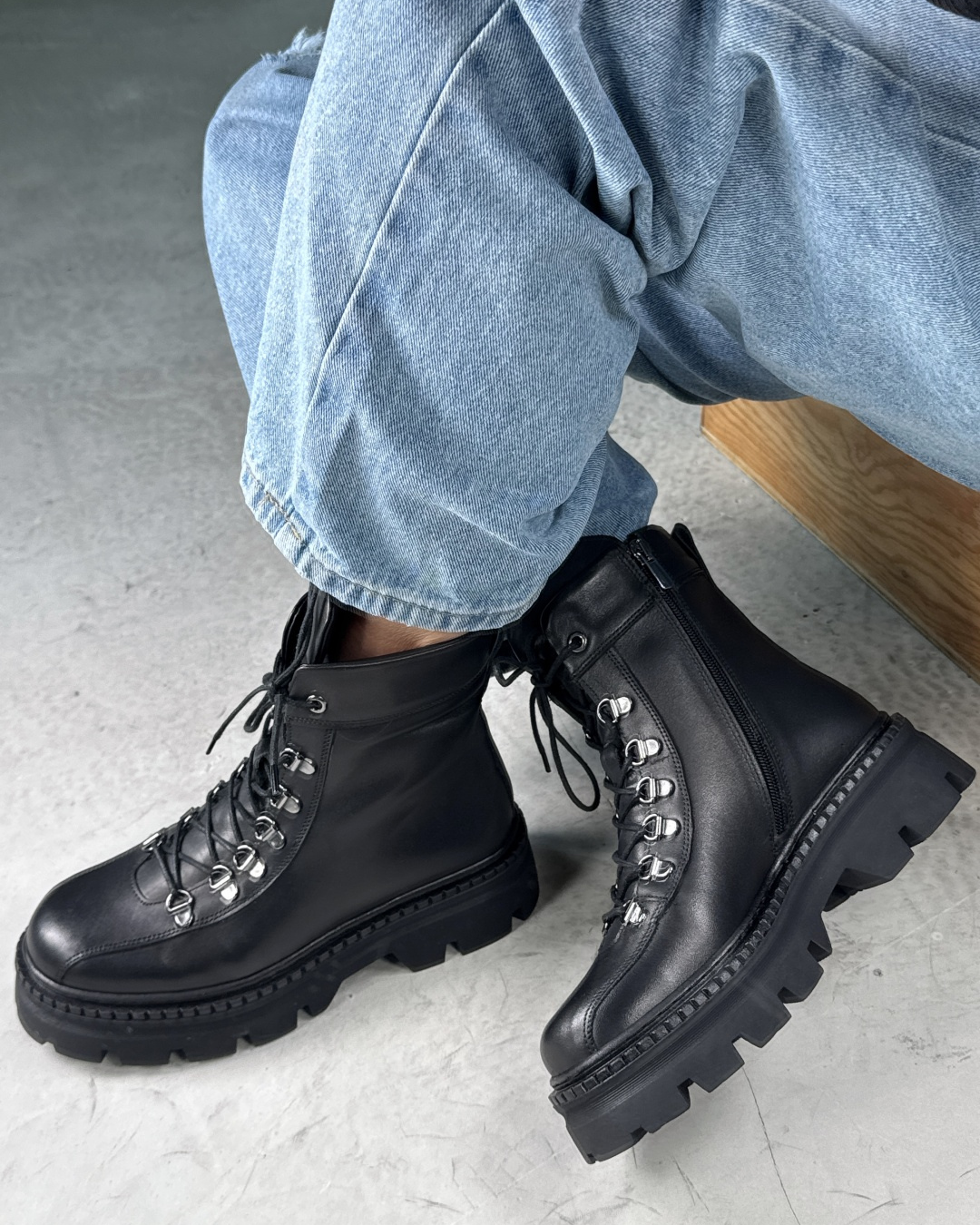 Botas com salto alto