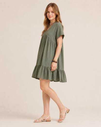 Vestido Curto Fluido com Decote em V