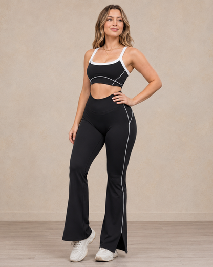 Conjunto Desportivo com Top e Calças Flare