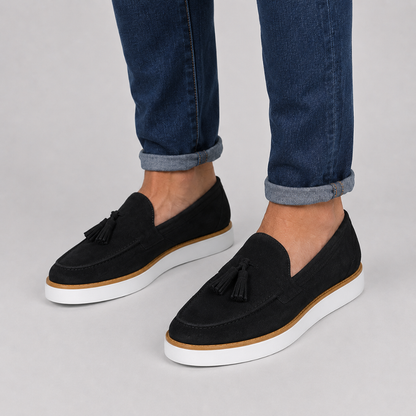 Mocassins Casuais de Camurça com Borlas