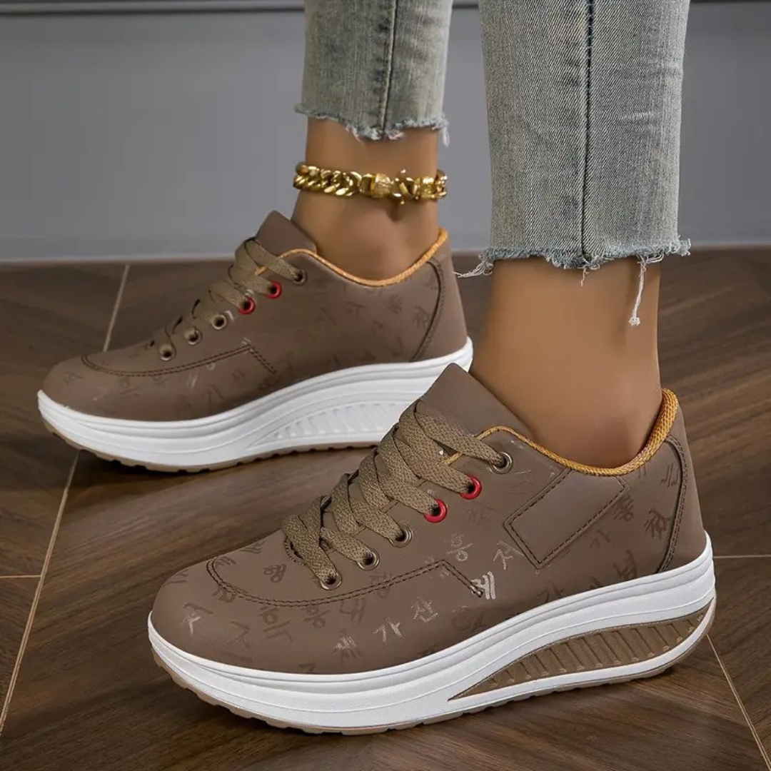Sapatos desportivos de sola alta para mulher