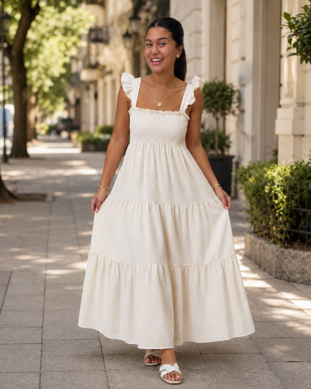 Vestido Longo com Alças e Corpo Franzido