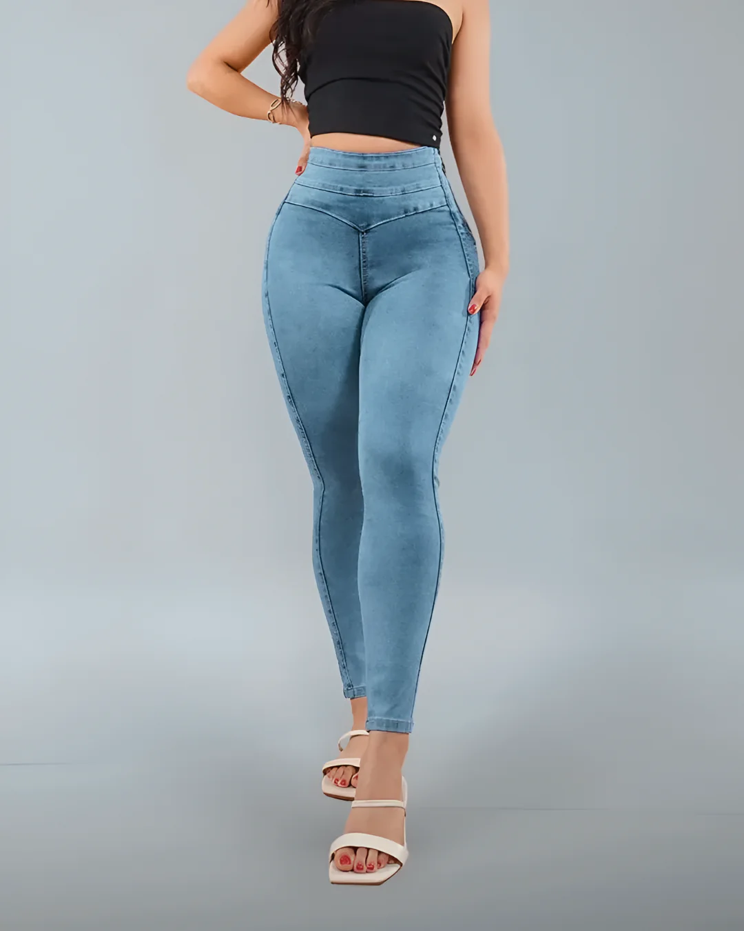 Calça ajustada de cintura subida